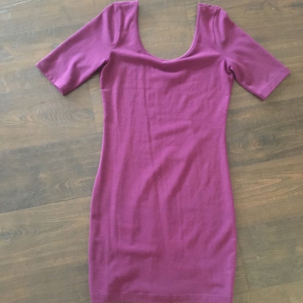 Wine bodycon mini dress!🍇